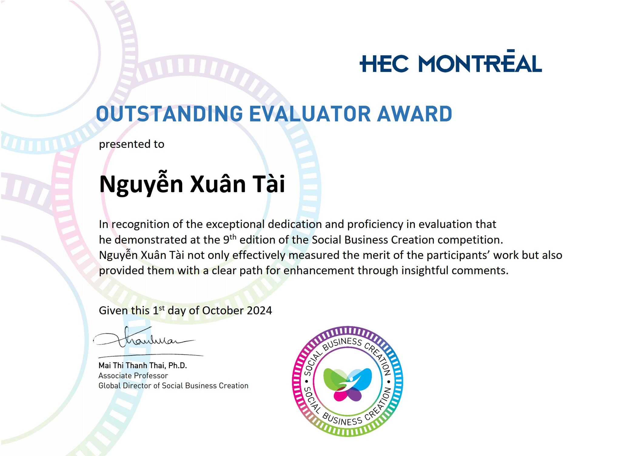 Outstanding Evaluator Award: thứ được chấm lại là phần tôi tưởng không ai chấm